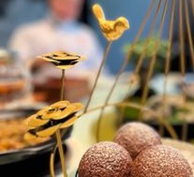 Original Crispy Plum BBQ Pork Bun