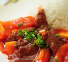 Tomato Beef Steamed Rice