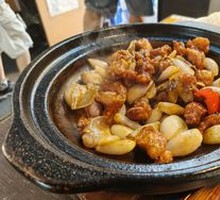 Braised Pork Ribs with Red Onion