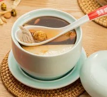 Tangerine Peel, Pear, Fig and Pork Soup