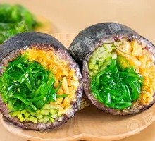 Large Seaweed Rice Ball