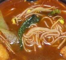 Spicy Rice Noodle Hot Pot