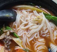 Tomato Noodle Pot