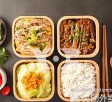 Shredded Chicken with Braised Tofu Rice