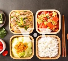 Shredded Chicken with Tomato and Egg Rice