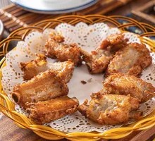 Golden Garlic Pork Ribs