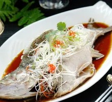 Skillful Steamed Sea Bass