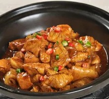 Stewed Fish Offal in Clay Pot