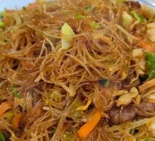 Stir-Fried Rice Noodles with Three Threads