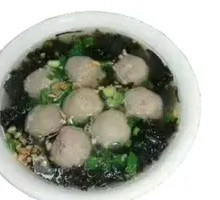 Beef Meatball and Nori Soup