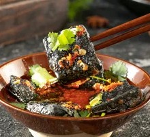 Stinky Tofu
