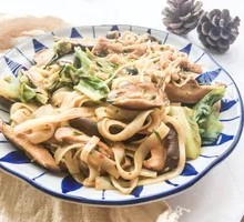 Stir-Fried Rice Noodles