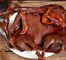 Hand-Torn Sauce-Steamed Duck