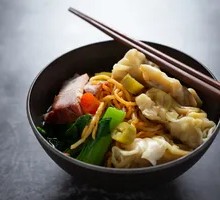 Fresh Pork Wonton Noodles