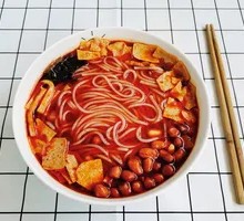 Sausage Snail Noodles