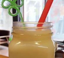 Orange Yiliado