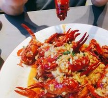Qianjiang Oil-Braised Crawfish