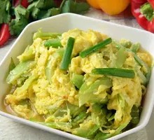 Bitter Melon and Egg Fried Rice