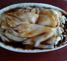 Braised Mushroom and Pork Rice Noodle Roll