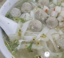 Beef Tendon Meatball Rice Noodles