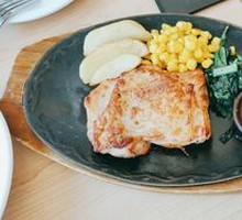 Garlic Chicken Cutlet