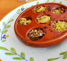 French Garlic Snail Bake