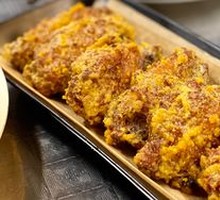Golden Sand Chicken Wings