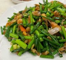Stir-fried River Shrimp with Garlic Chives