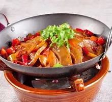 Spicy Pot Beef with Skin