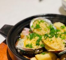 Garlic Paste Baked Dalian Abalone