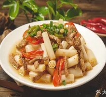 Lotus Stem Stir-Fried with Beef