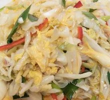 Spicy and Sour Cabbage Salad
