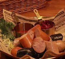 Grilled Sausage Platter