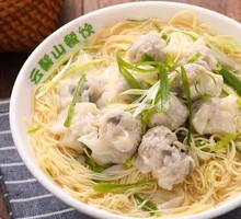 Three Delicacies Wonton Noodles