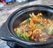 Squid Stir-fry in Clay Pot