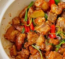 Stewed Pork Ribs in Clay Pot