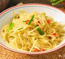 Sour Spicy Potato Strips