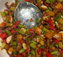 Spicy and Sour Chicken Offal