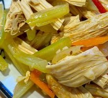 Celery with Tofu Skin