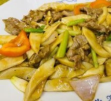 Stir-fried Beef with King Oyster Mushrooms