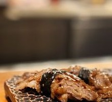 Salt-Grilled Beef Sushi