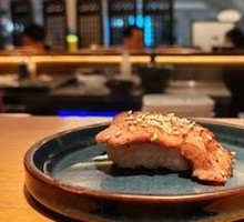 Grilled Onion-Braised Beef Tongue Sushi