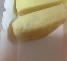 Milk-flavored Millet Cake