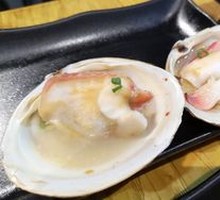 Knife Fish and Shellfish Dish