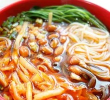 Signature Snail Noodles
