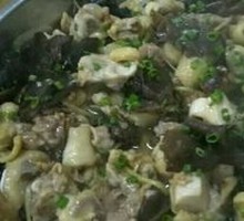 Steamed Free-Range Chicken with Local Scallion