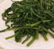 Stir-Fried Seasonal Vegetables with Garlic