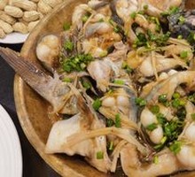 Steamed River Catfish