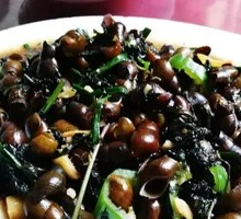 Braised Mountain Snail with Perilla