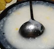 Fresh Lily Bulb, Chinese Yam and Corn Porridge